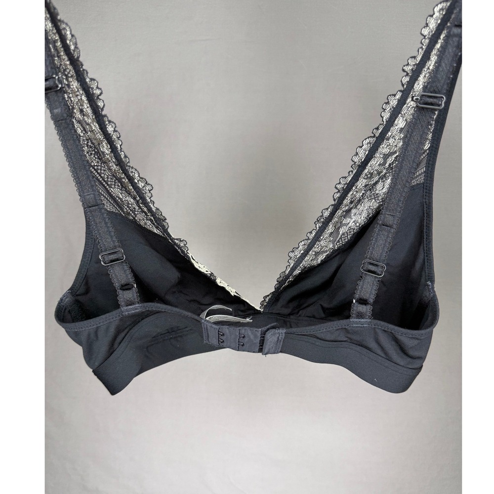 Wacoal 852191 Lace Affair Bralette Black Ivory Floral Wireless Convertible 36 - Picture 4 of 6